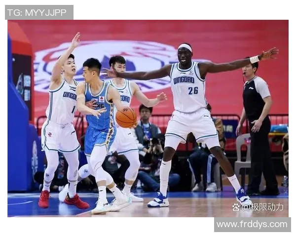 CBA精彩对决广东队与北京队比赛瞬间回顾与精彩图片分享 CBA精彩对决广东队与北京队比赛瞬间回顾与精彩图片分享